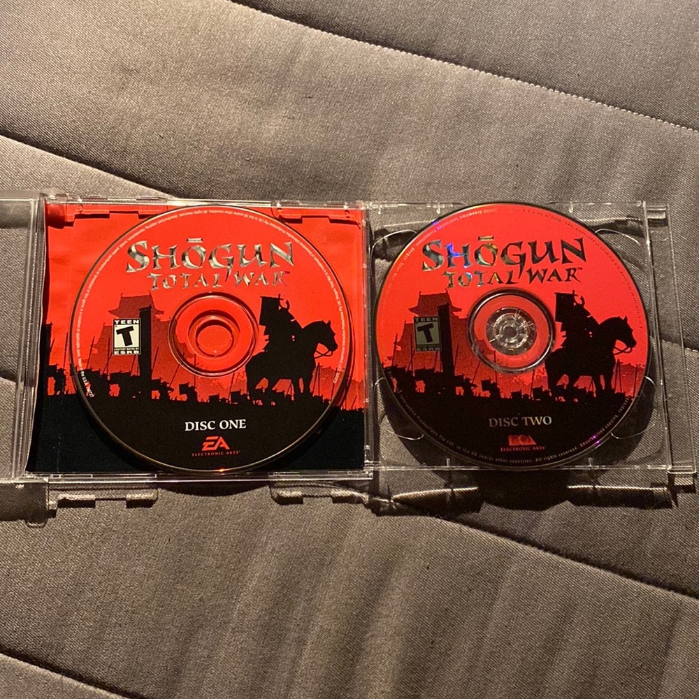 Shogun total war 2 disc PC Video Game